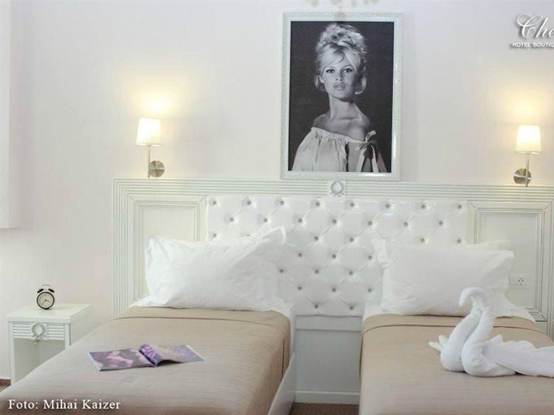 Cornelia Hotel 3*